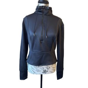 Avía Athleisure Wear Cropped Sweatshirt Women’s XS Black Cropped 1/4 Zip